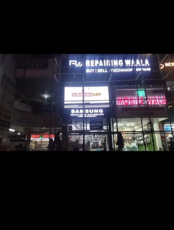 4mm Outdoor LED Pole Display Screen - Image 2